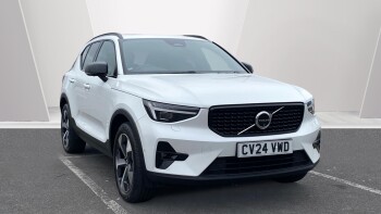 Volvo XC40 2.0 B3P Ultimate Dark 5dr Auto Petrol Estate